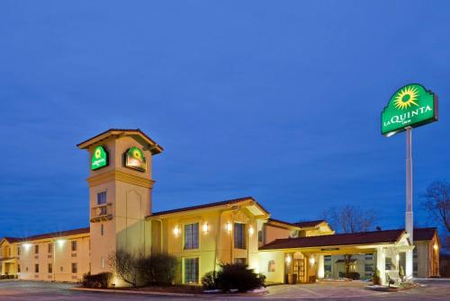 La Quinta Inn by Wyndham Omaha West