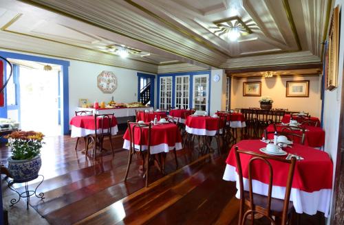 레스토랑, 호텔 포우사다 카사 그란데 (Hotel Pousada Casa Grande) in 오루 프레투 시티 센터