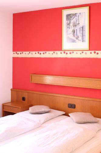 Sleeps 2