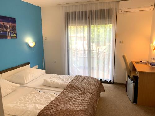 Hotel Ruža - image 14