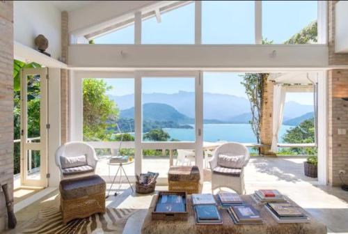 Paraiso Romântico Inesquecível Praia Vermelha do Sul Ubatuba