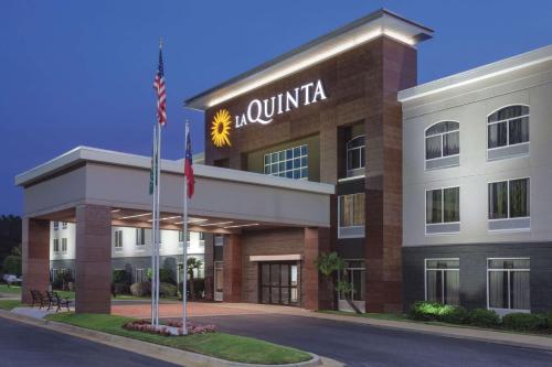 La Quinta by Wyndham Columbus North