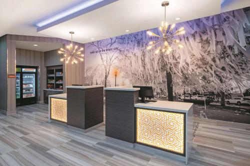 La Quinta Inn & Suites by Wyndham Opelika / Auburn