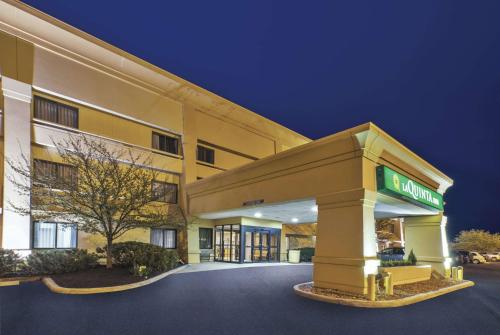 La Quinta Inn by Wyndham Toledo Perrysburg in Perrysburg, USA