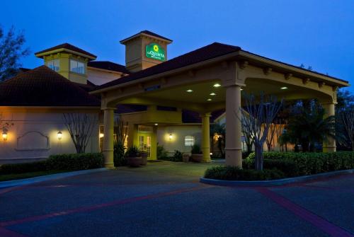 La Quinta by Wyndham USF (Near Busch Gardens) in Tampa, USA