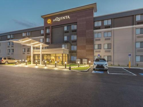 La Quinta by Wyndham Salem NH - image 4
