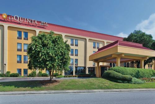 Facilities, La Quinta Inn & Suites by Wyndham Charleston Riverview in Charleston (SC)