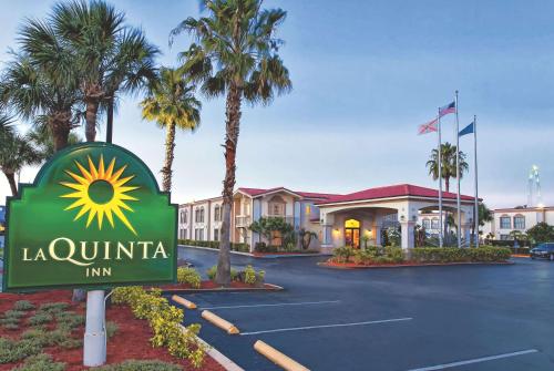 La Quinta Inn by Wyndham Orlando International Drive North - image 3