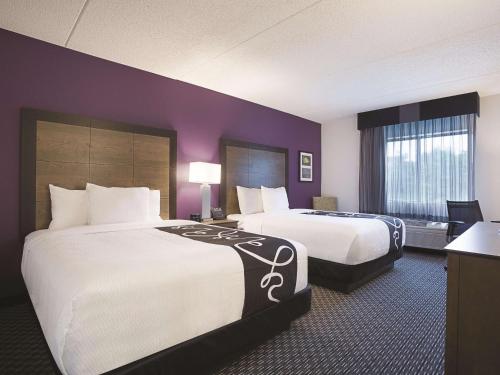 La Quinta Inn & Suites by Wyndham Baltimore Bwi Airport