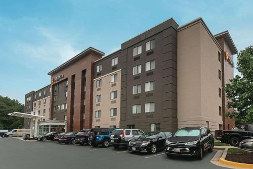 . La Quinta by Wyndham Baltimore BWI Airport