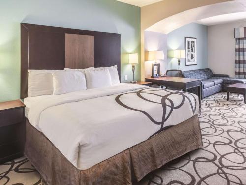 La Quinta by Wyndham Fort Worth - Lake Worth