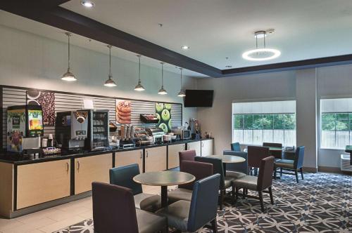 La Quinta Inn & Suites by Wyndham Houma