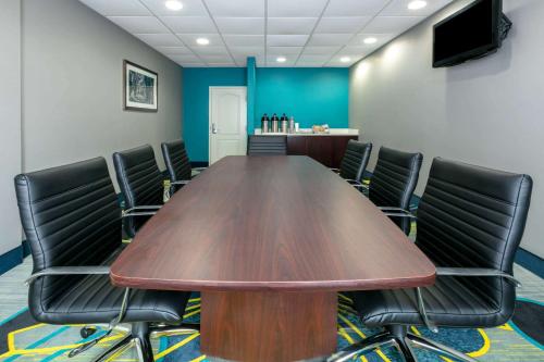 La Quinta by Wyndham Horn Lake / Southaven Area La Quinta by Wyndham Horn Lake / Southaven Area