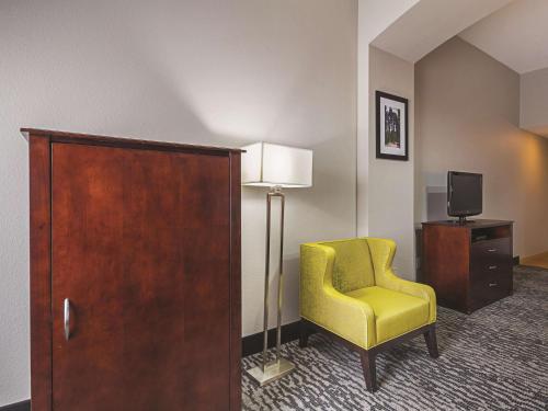 La Quinta Inn & Suites by Wyndham Fresno Northwest