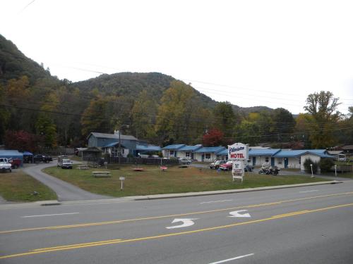 Clarketon Motel - Maggie Valley - 숙소 외관