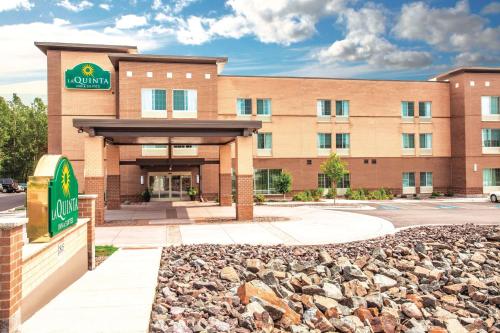 Exterior view, La Quinta Inn & Suites by Wyndham Duluth in Duluth (MN)