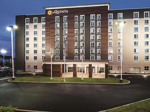 La Quinta by Wyndham Cincinnati Sharonville