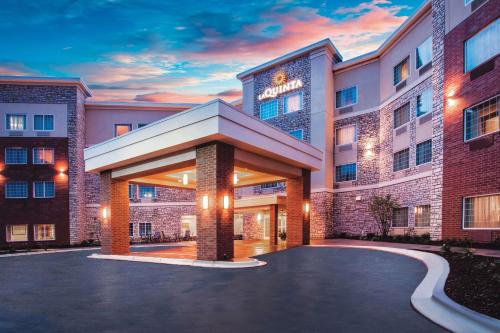 La Quinta by Wyndham St. Paul-Woodbury in Woodbury, USA