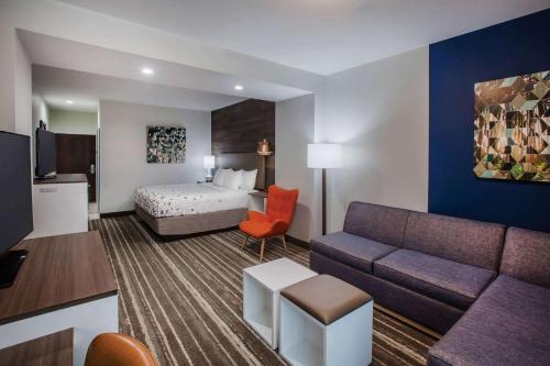 La Quinta by Wyndham Owasso - image 3