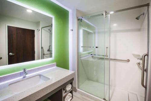 La Quinta by Wyndham Owasso - main image