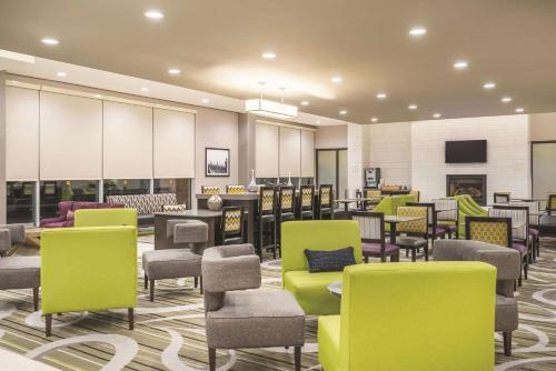 La Quinta by Wyndham Clifton Park