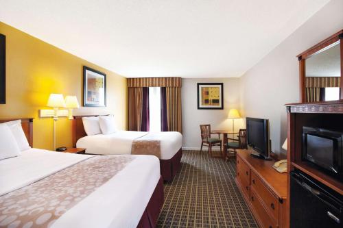 La Quinta Inn by Wyndham Orlando International Drive North