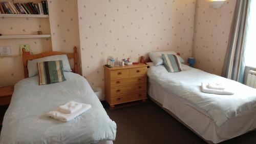 The Three Horseshoes 5