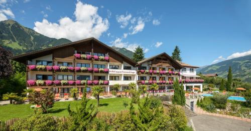 Hotel Appartement Inge - Accommodation - Tirolo