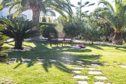 Alzina Villa 5 bedrooms with pool in Sa Coma Bunyola at the foot of the Sierra de Tramuntana but close to Palma