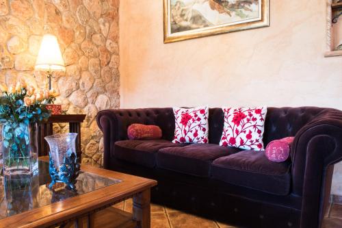 Alzina Villa 5 bedrooms with pool in Sa Coma Bunyola at the foot of the Sierra de Tramuntana but close to Palma