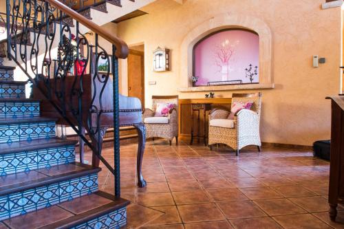 Alzina Villa 5 bedrooms with pool in Sa Coma Bunyola at the foot of the Sierra de Tramuntana but close to Palma