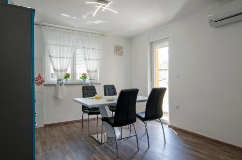 Apartment Pula R&D - image 8