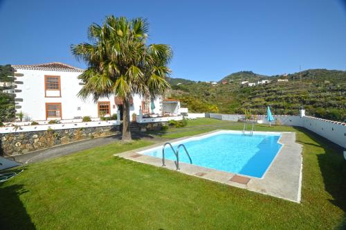  Simón, Pension in Barlovento