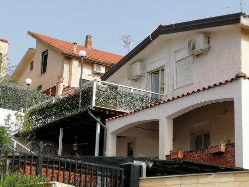  Villetta sul mare in residence in Brucoli