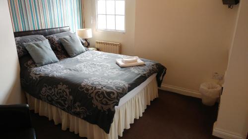 1 double bed