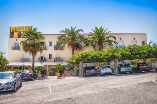 Hotel Al-Andalus - image 13