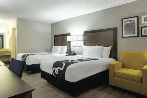 La Quinta Inn & Suites by Wyndham West Palm Beach - Florida Turn