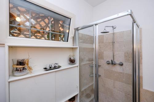 Amazing Penthouse with Terrace by Caracalla - image 4