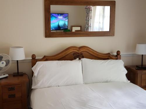 Clifton Hampden B&B - image 11