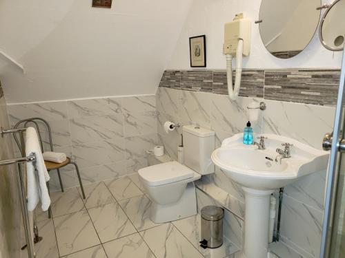 Clifton Hampden B&B Room Type - Standard  Room