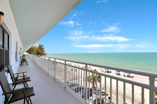2 Bed 2 Bath Apartment in Tampa Bay - main image