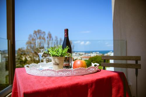 Gregory Comfort Hotel - image 7