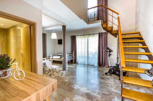 Gregory Comfort Hotel in Nea Kidonia