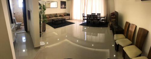 The Diamonds (Families Only ) in อัลคีราน