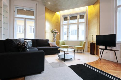 Luxury gold plated suite in calm central location, Budapešť (fotografie 7)