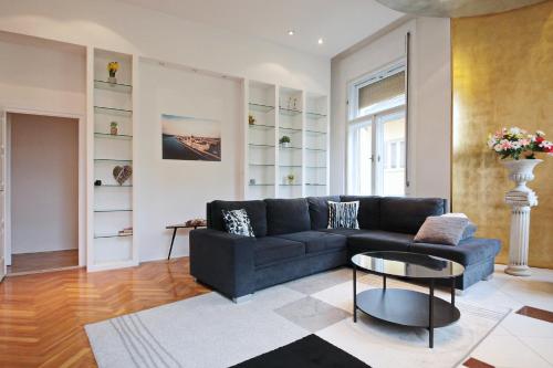 Luxury gold plated suite in calm central location, Budapešť (fotografie 8)