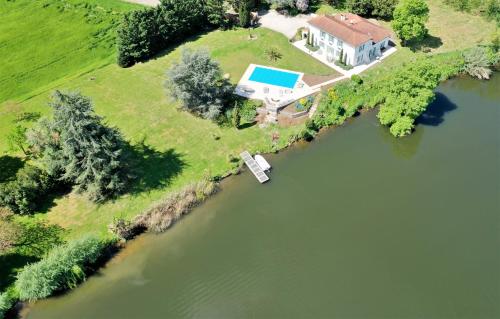 Domaine du Beau Rivage - Accommodation - Le Temple-sur-Lot