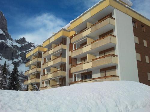 Baron / Baronesse Apartments - image 5