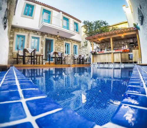 Mavi Rüzgar Alaçatı Hotel in Ildir