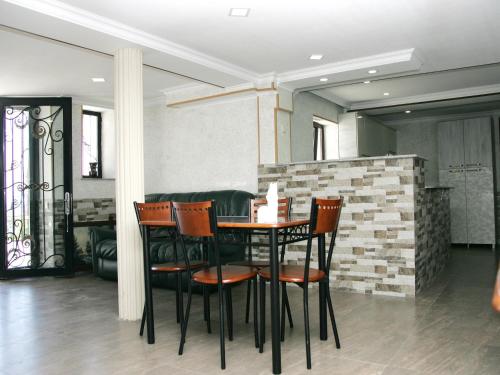 Hotel Tskhumi – Kutaisi, IN